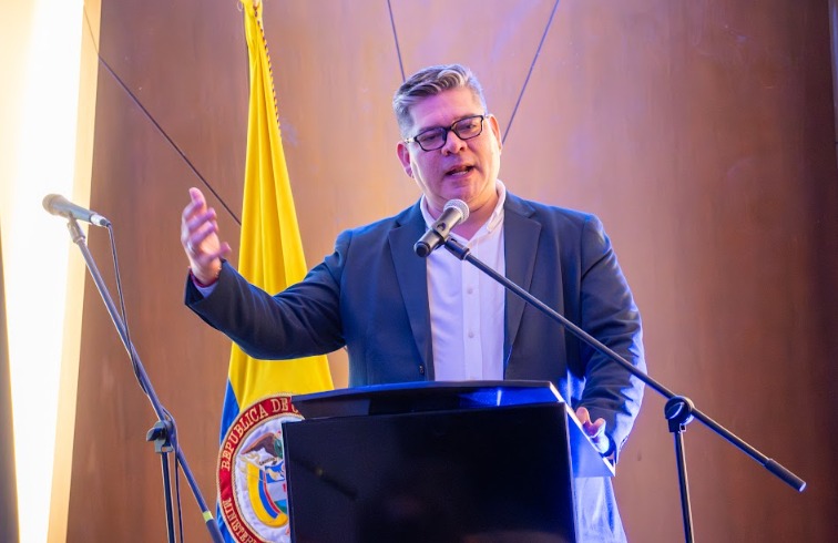 Alexander Rivera ahora tiene en sus manos la implementación de la nueva Política de Drogas del país.