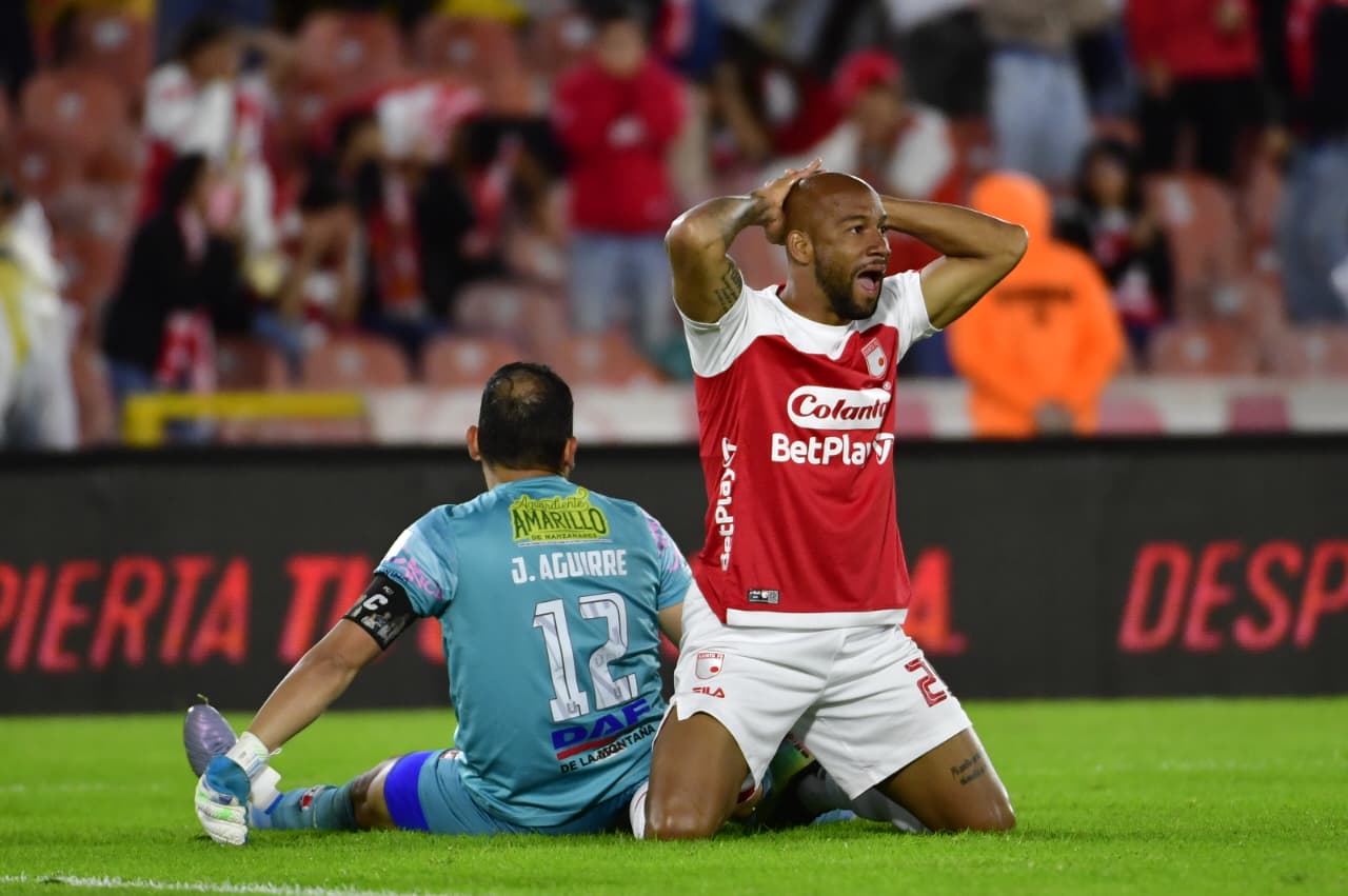 Santa Fe quedó noveno con 12 unidades, a la espera del clásico capitalino del sábado contra Millonarios.