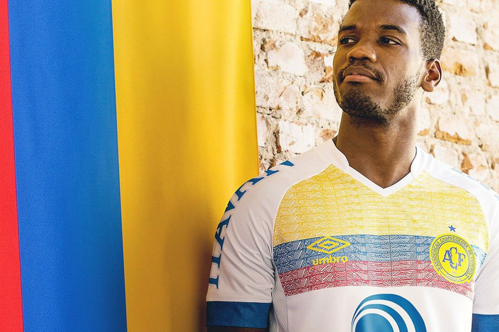 Chapecoense le hace un homenaje a Colombia con su nueva camiseta