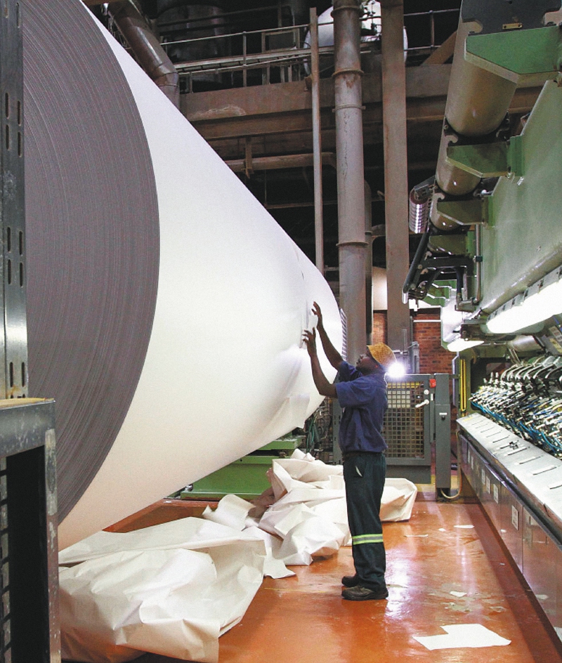 El Espectador ahora se imprime en papel de bagazo de caña de azúcar