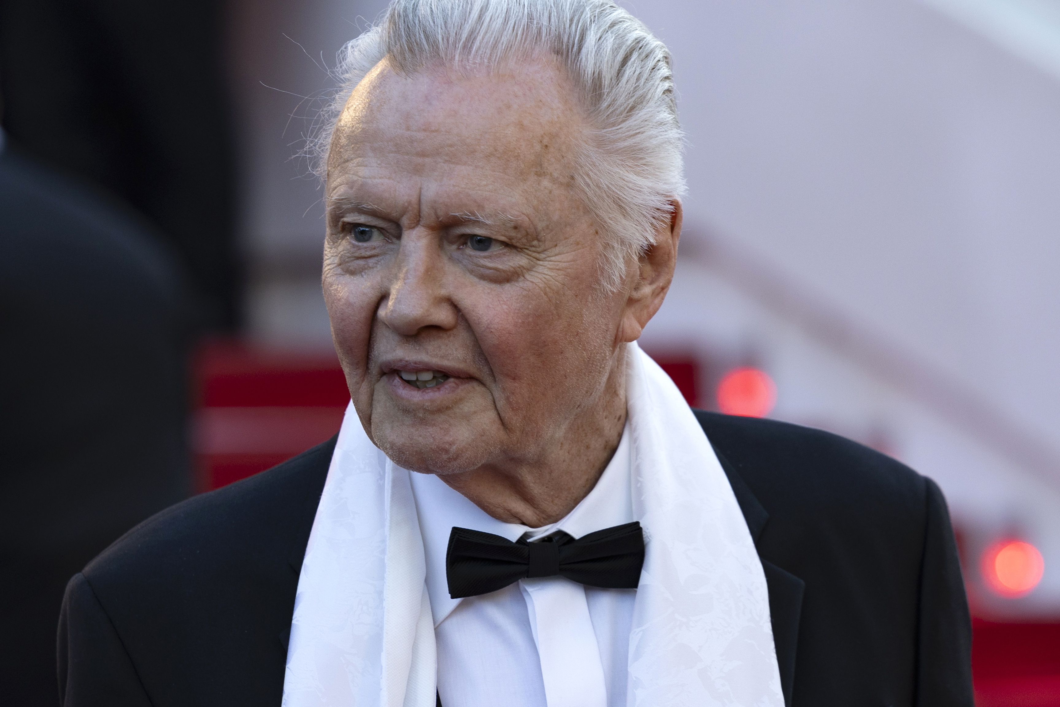 Cannes (France), 16/05/2024.- Jon Voight attends the premiere of 'Megalopolis' during the 77th annual Cannes Film Festival, in Cannes, France, 16 May 2024. The movie is presented in competition of the festival which runs from 14 to 25 May 2024. (Cine, Francia) EFE/EPA/ANDRE PAIN
