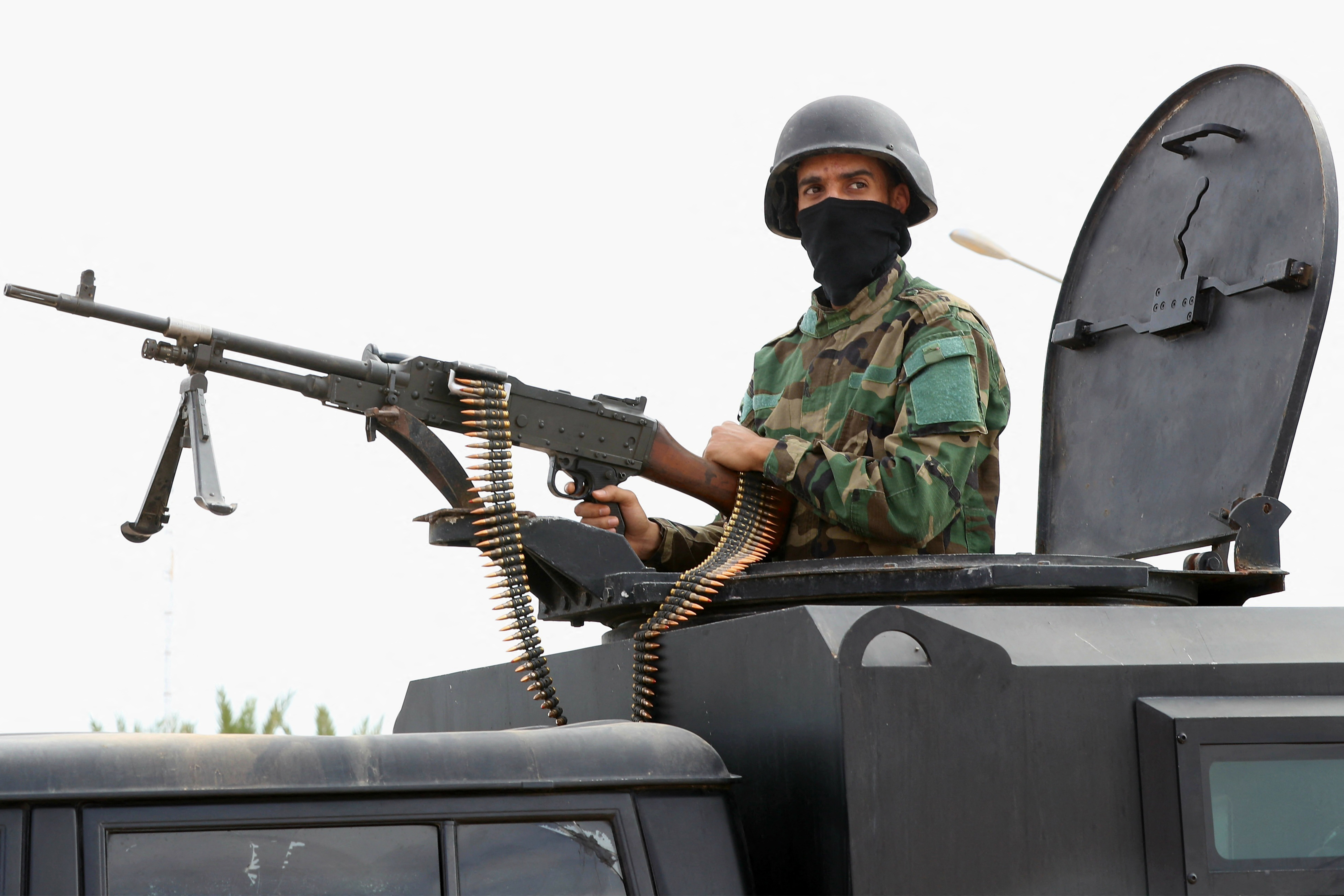 Libia condena a muerte a más de 20 miembros del Estado Islámico
