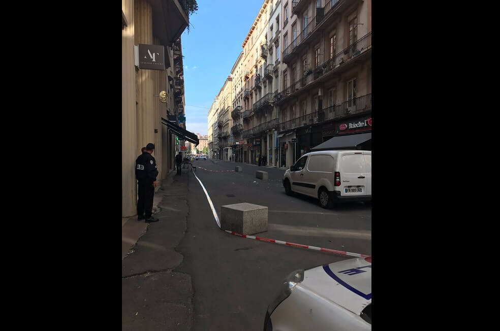 Explosión en el centro de Lyon deja al menos ocho heridos