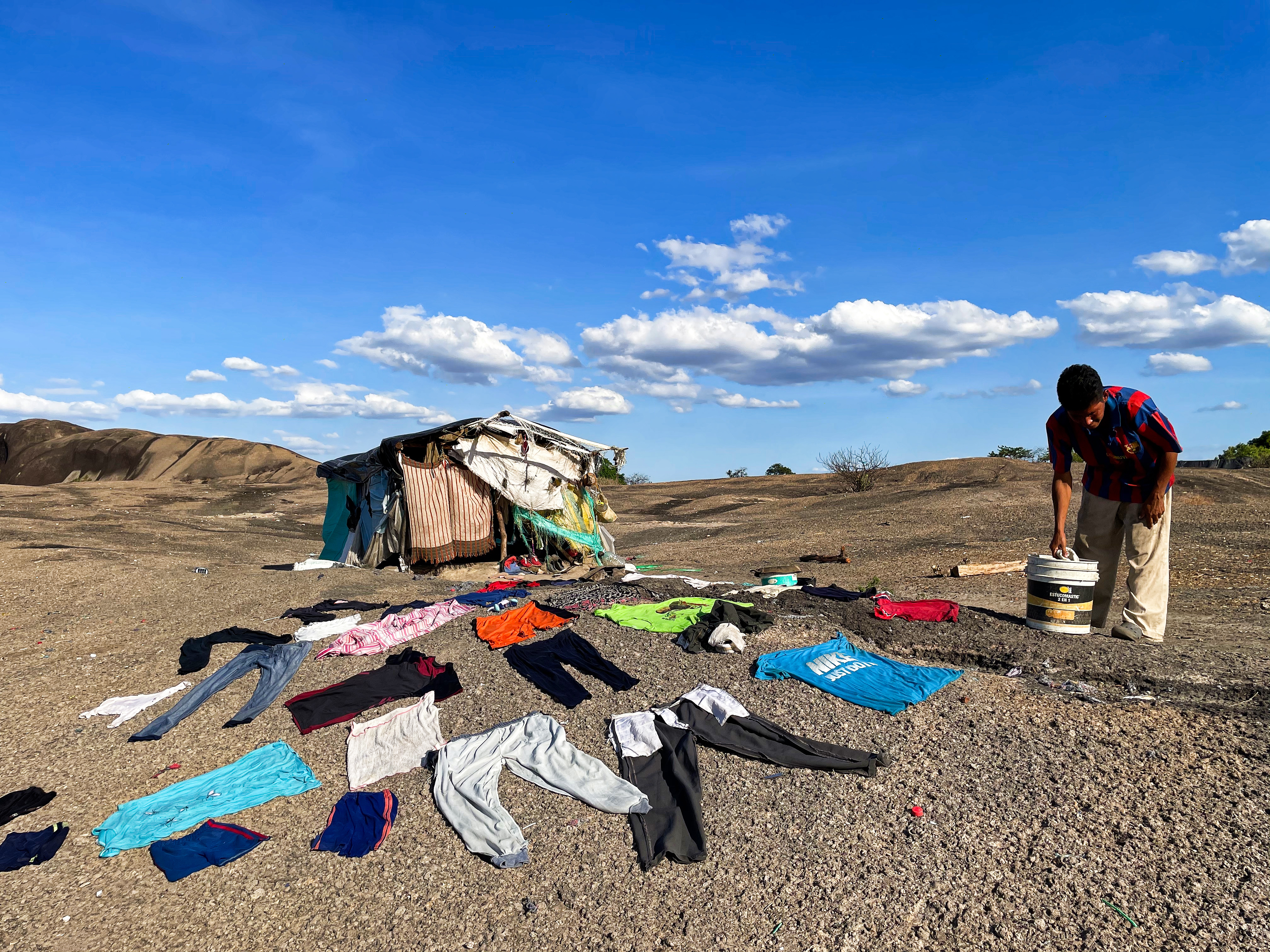 Indígenas amorúas y sikuanis, el riesgo de vivir en una frontera caótica