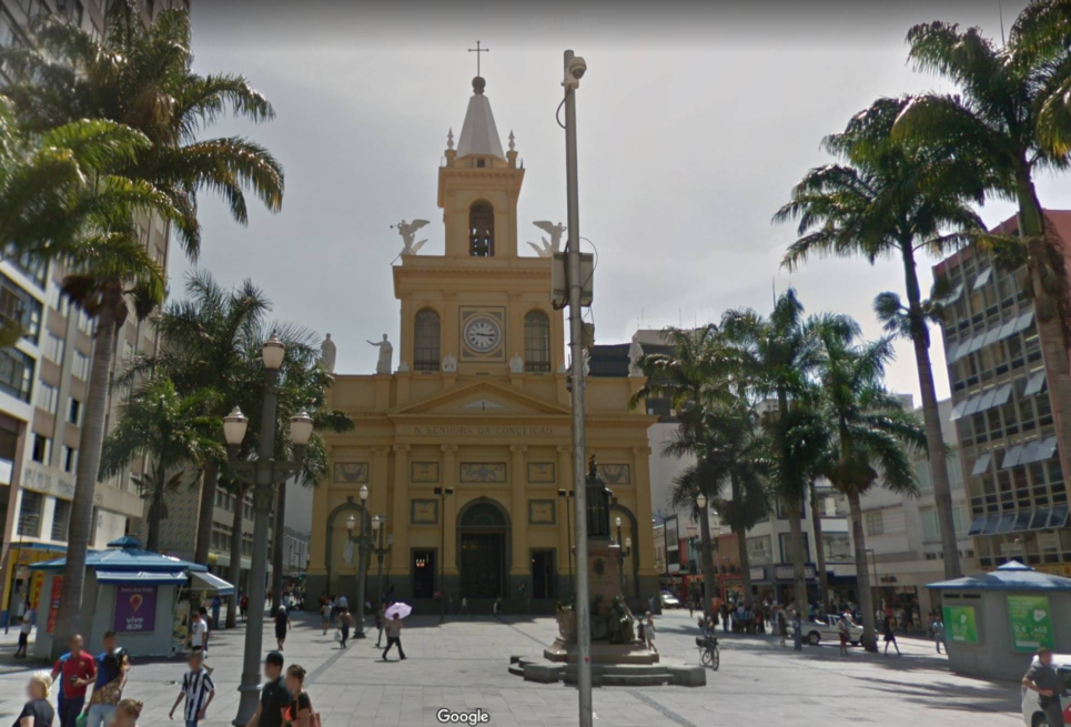Hombre mata a 5 personas y se suicida en catedral cerca de Sao Paulo