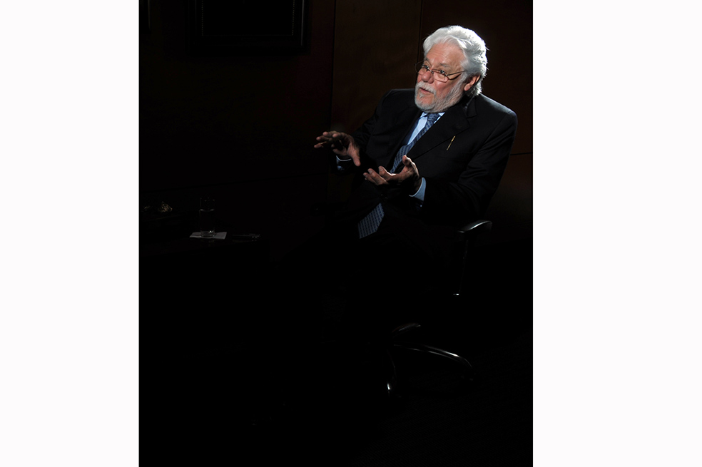 El expresidente de la Corte Constitucional Carlos Gaviria. Archivo - El Espectador