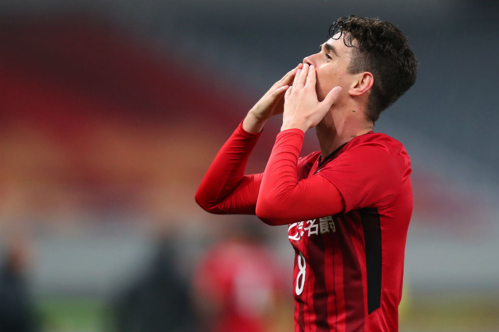 Oscar brilla en China y sueña con regresar a la selección Brasil