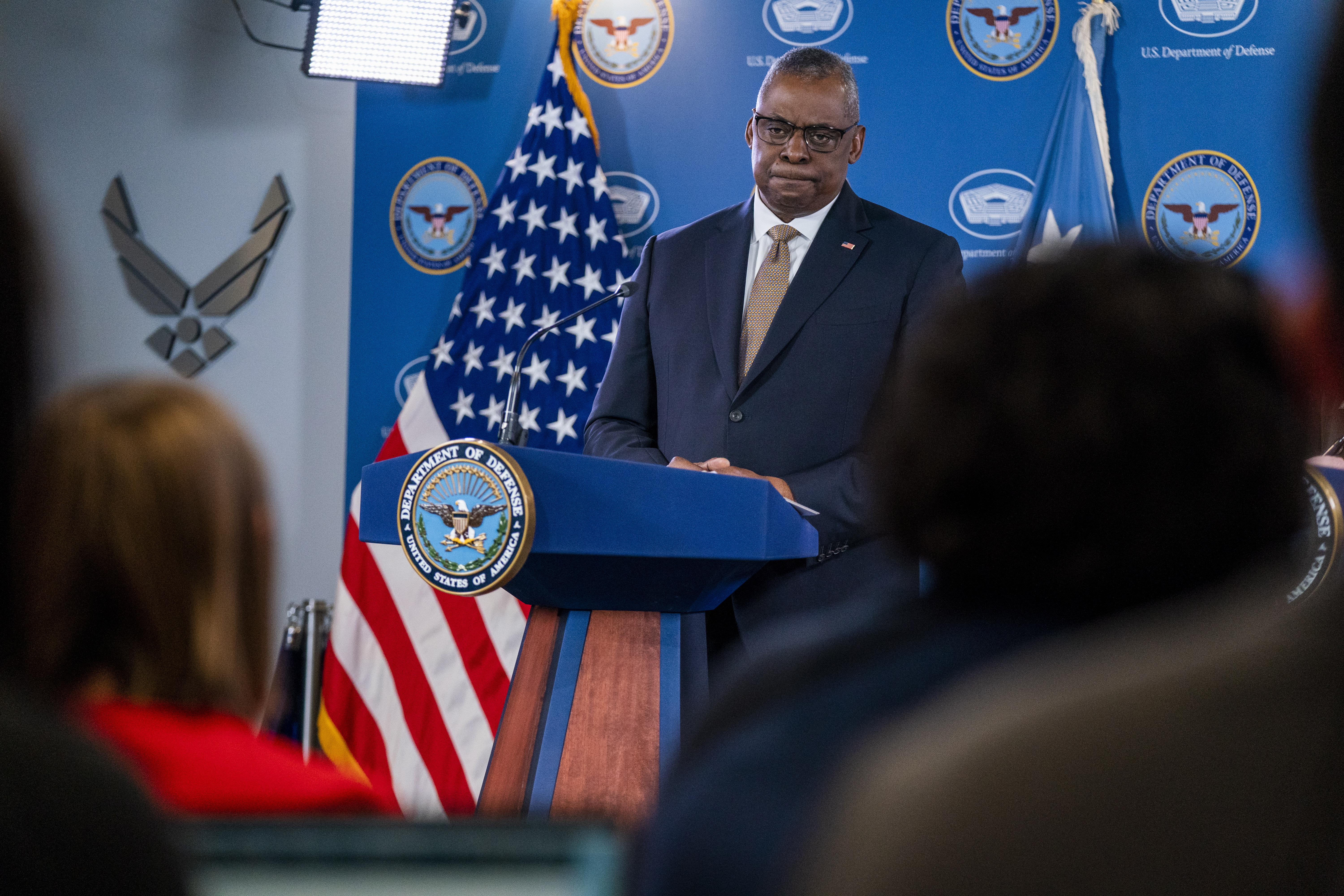 Washington (United States), 15/03/2023.- US Secretary of Defense Lloyd Austin responds to a question from the news media during a press conference at the Pentagon in Arlington, Virginia, USA, 15 March 2023. The press conference followed a virtual Ukraine Defense Contact Group meeting. (Ucrania, Estados Unidos) EFE/EPA/SHAWN THEW