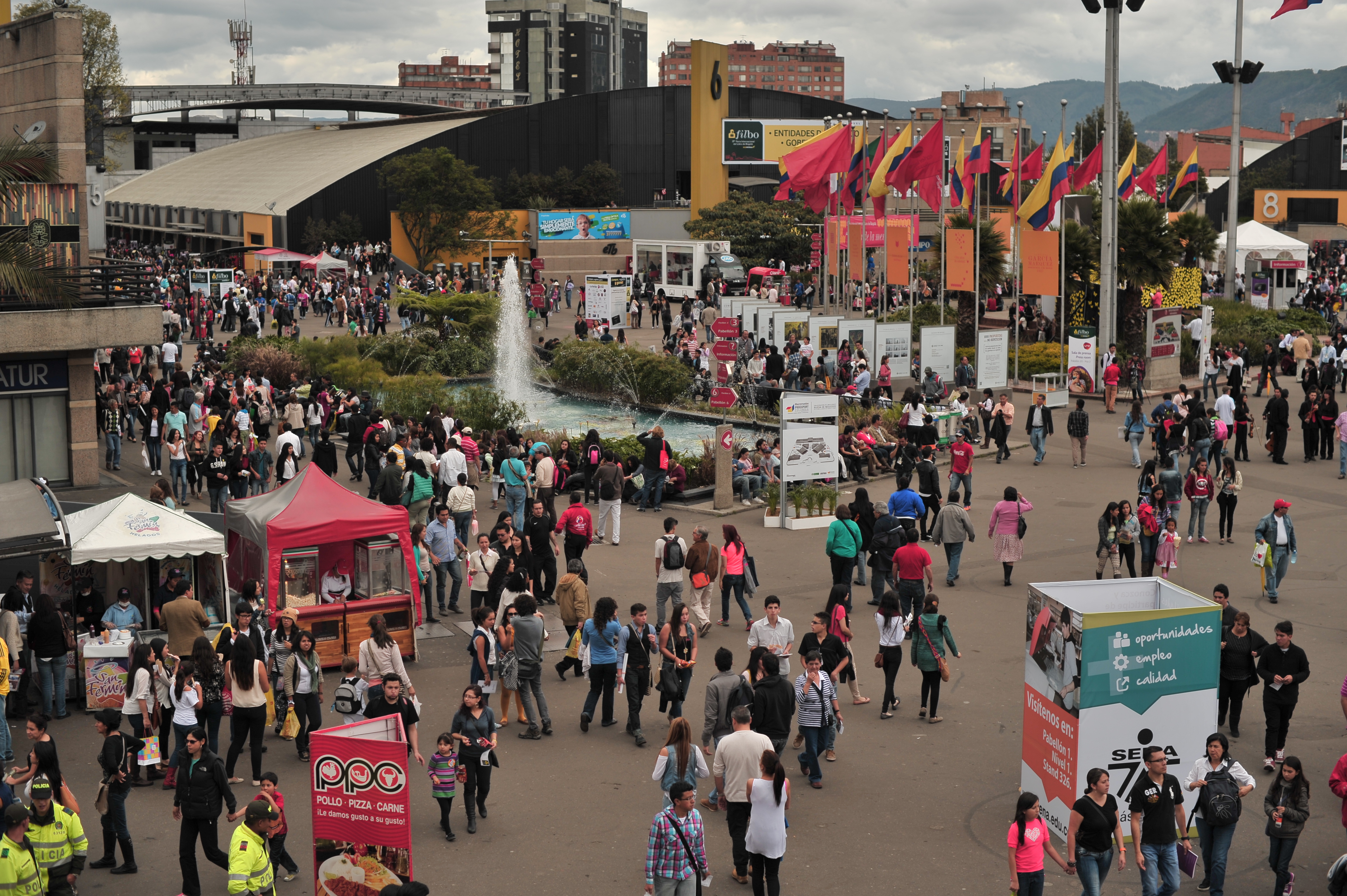 El Espectador en la FILBo: conversatorios e invitados del 18 de abril