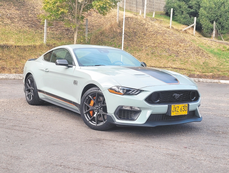 Así es el nuevo Ford Mustang Mach 1 que llegó a Colombia (reseña)