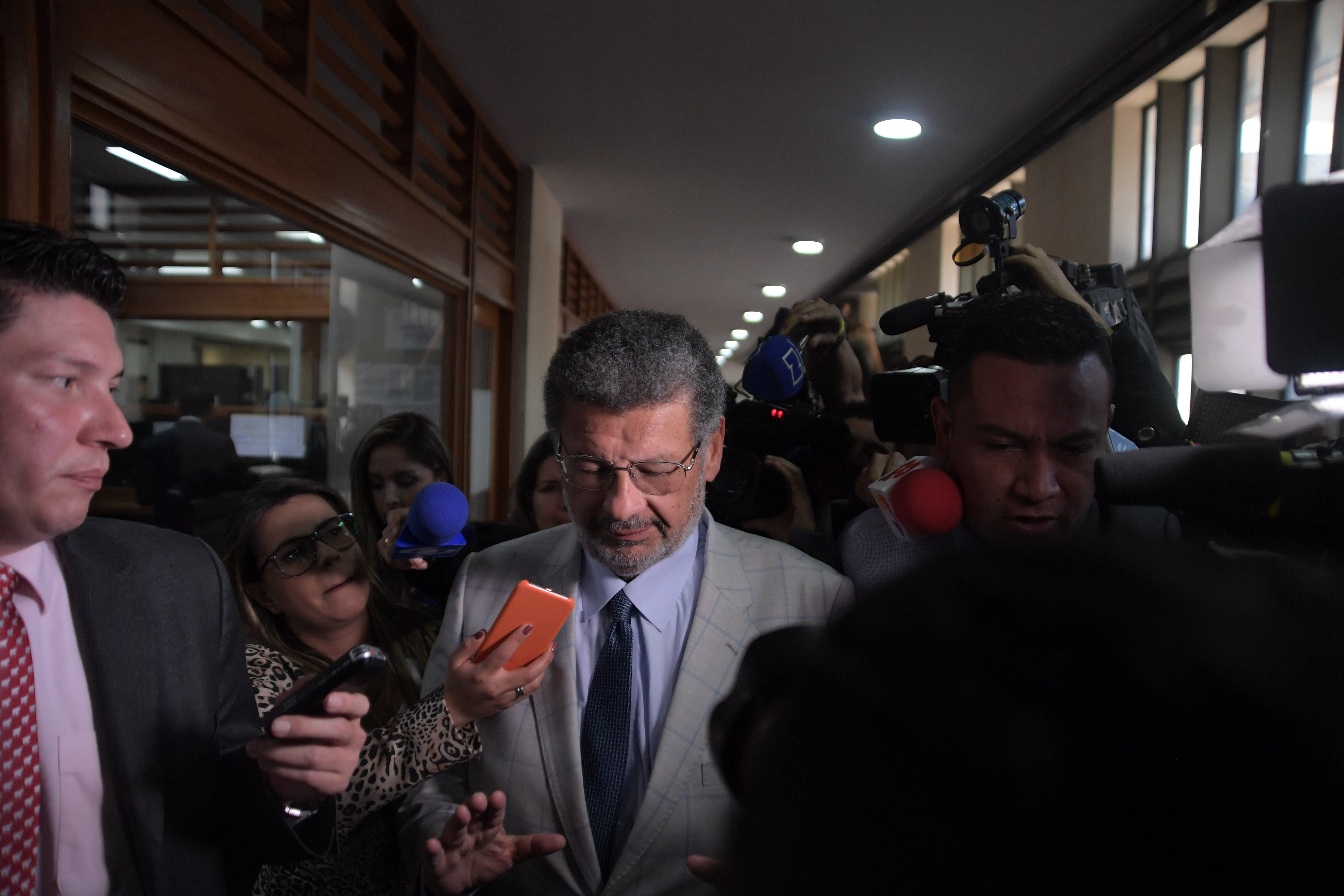 Abogado penalista a su salida de la Corte Suprema de Justicia.