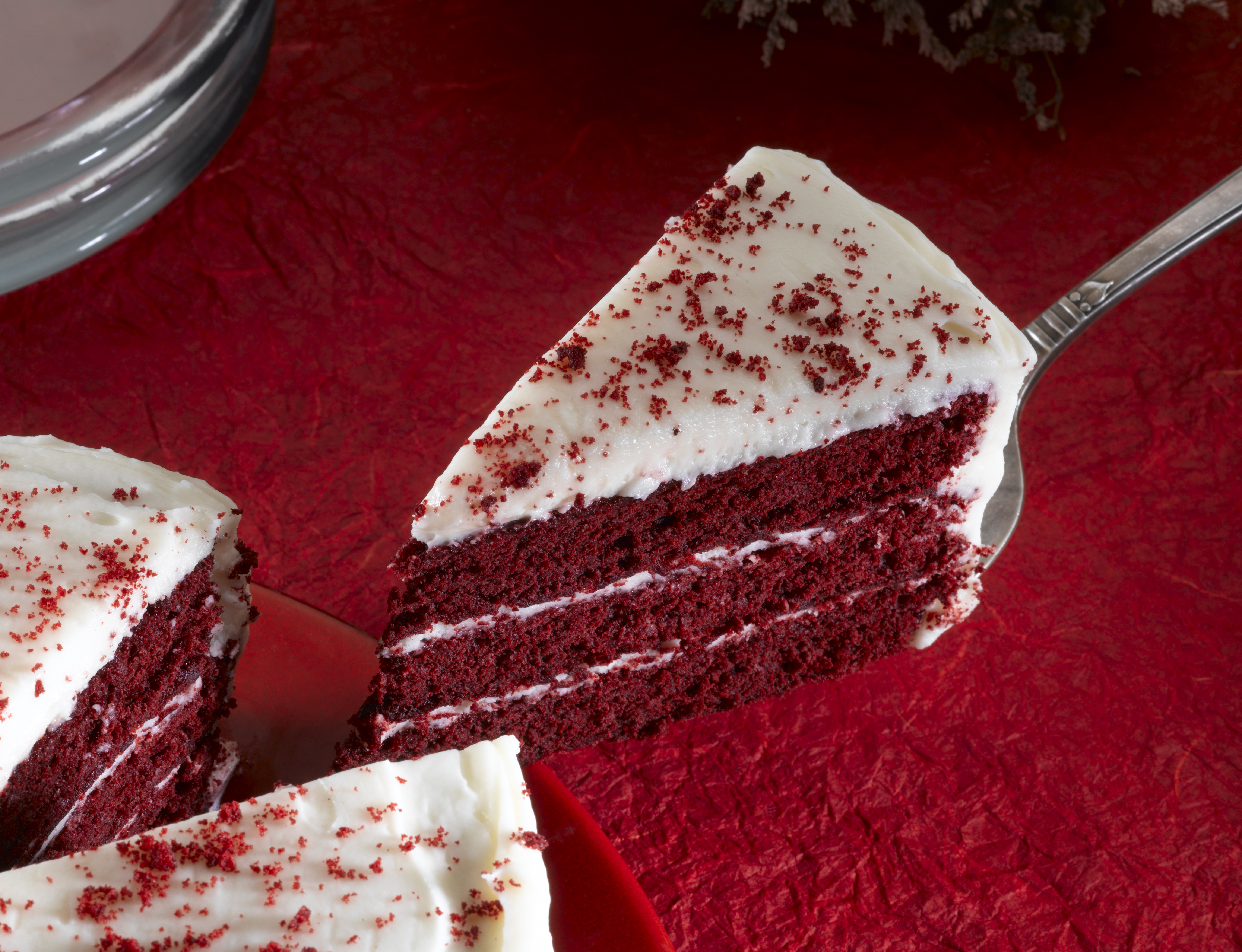 Torta “red velvet” ideal para celebrar la Navidad
