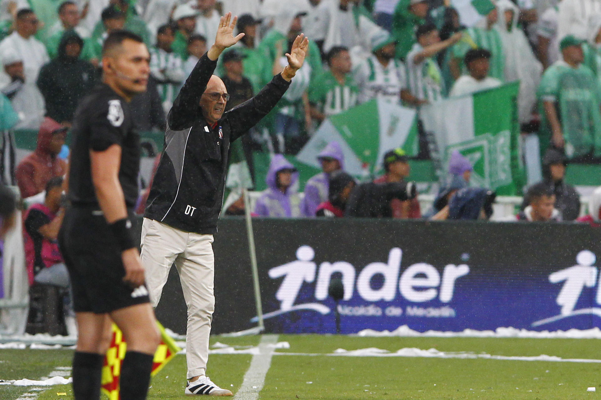 Alfredo Arias renovó su contrato con Junior de Barranquilla: detalles del nuevo acuerdo