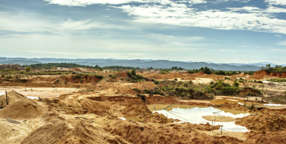 Minería y contaminación de ríos, las violencias invisibles en el Bajo Cauca