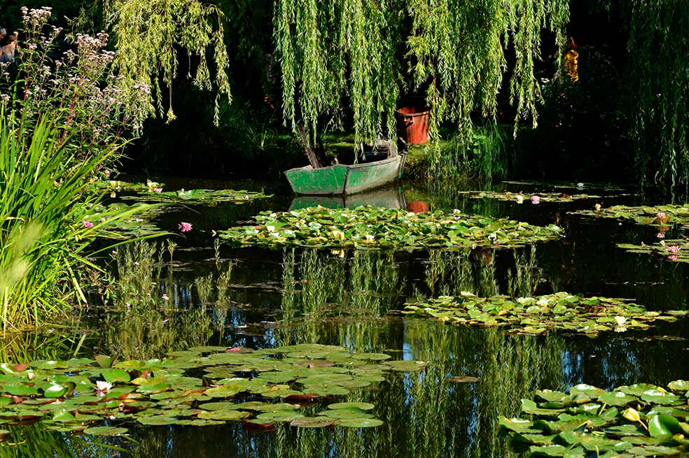 Paseo por el jardín que inspiró la pintura de Claude Monet