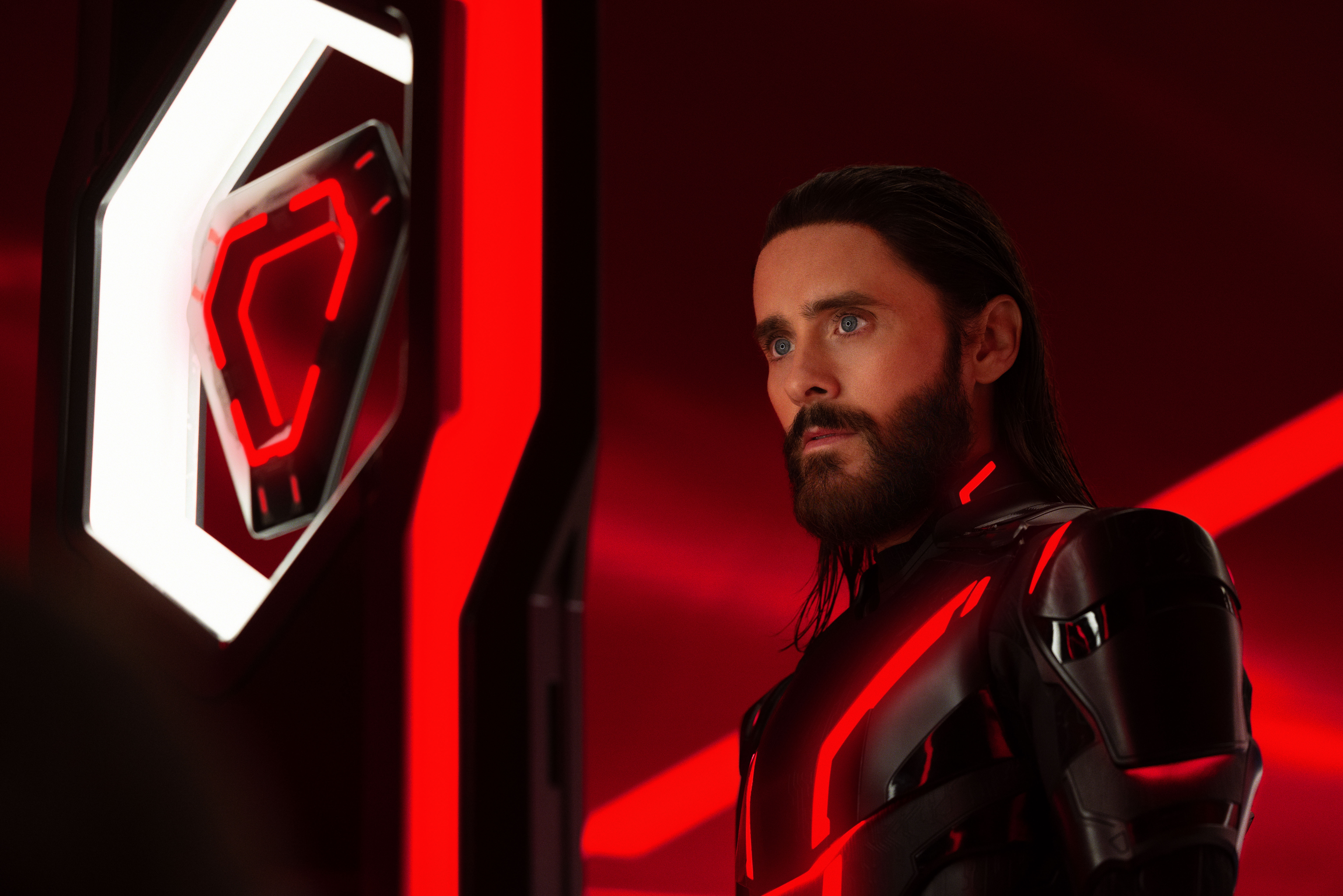 Nine Inch Nails regresa con la banda sonora de TRON: ARES