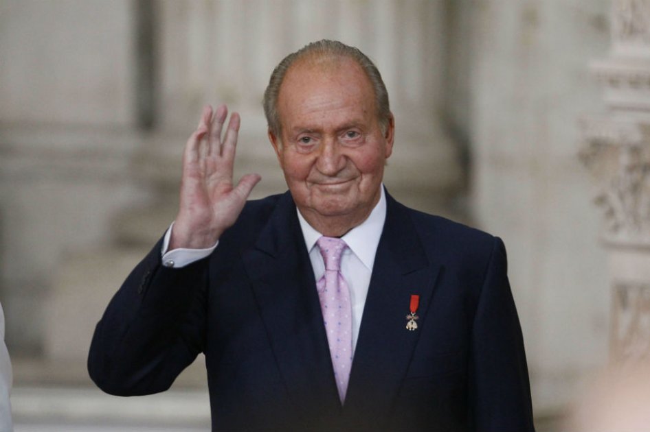 El abdicado rey Juan Carlos llegará este martes a Bogotá para investidura de Santos