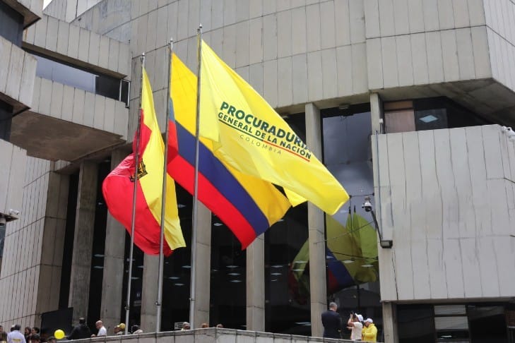 Investigan impacto de bala en el piso 26 del edificio de la Procuraduría en Bogotá