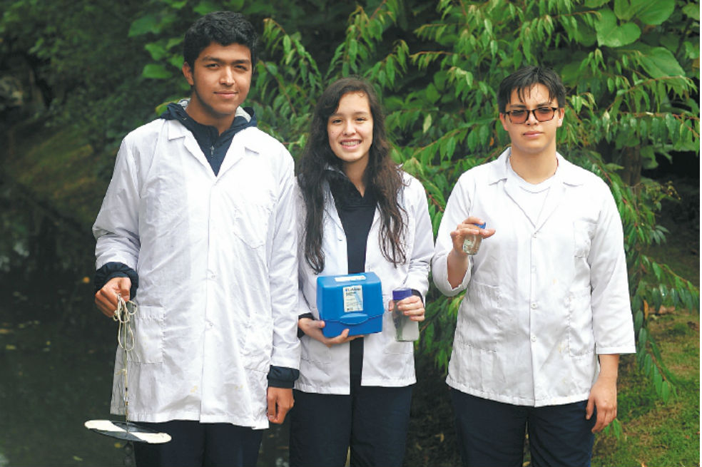 Estudiantes colombianos recolectan datos para la NASA