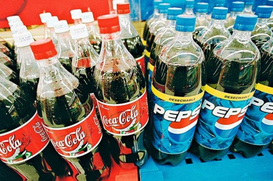 Coca-Cola, PepsiCo y Dr Pepper acuerdan reducir calorías de sus productos