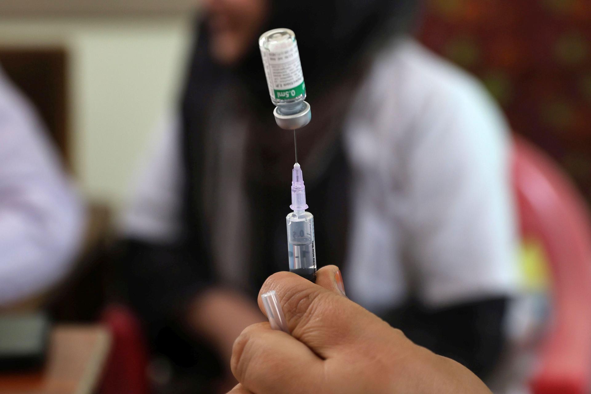 ¿Qué es la influenza A H3N2 y por qué está inquietando en Europa y parte de Asia?