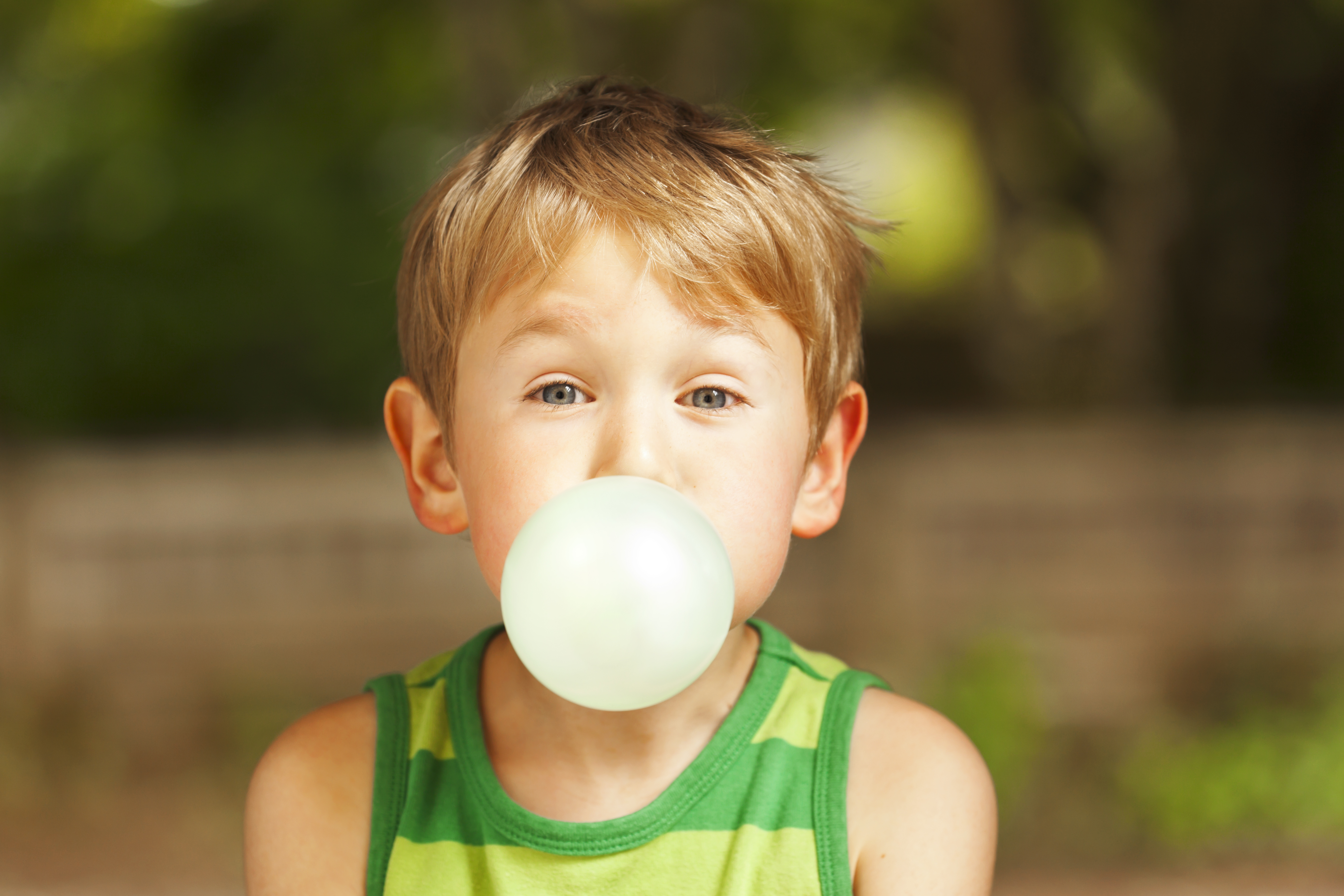 ¿Sabías que mascar chicle tiene beneficios para tu salud?
