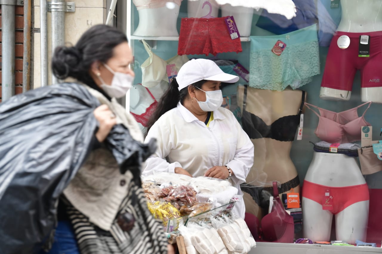 Iglesias, movilidad y atención: las decisiones del 16 de marzo contra el coronavirus en Bogotá