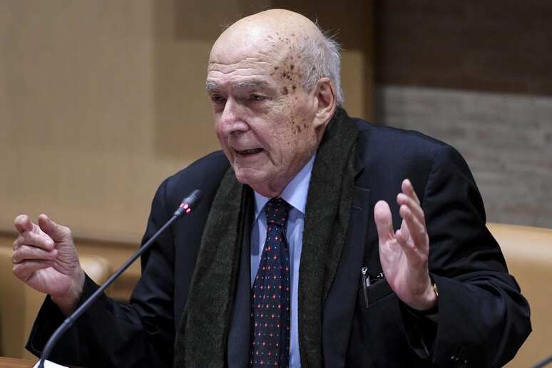 Fallece el historiador y exdirector de los Museos Vaticanos