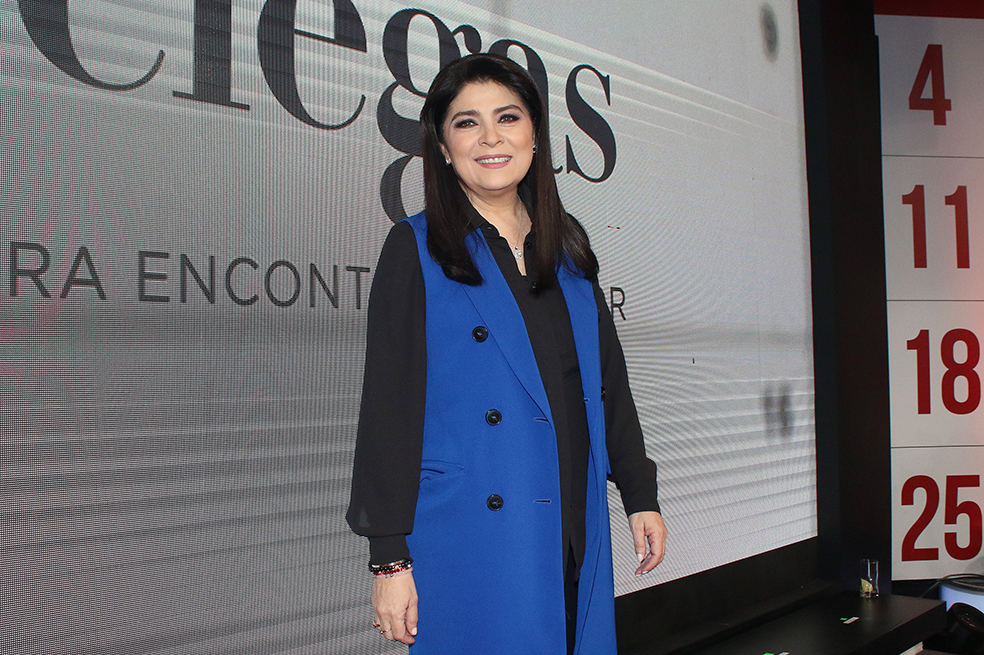 ¿Por qué Victoria Ruffo rechazó a Karol G para el video de ‘Tropicoqueta’?