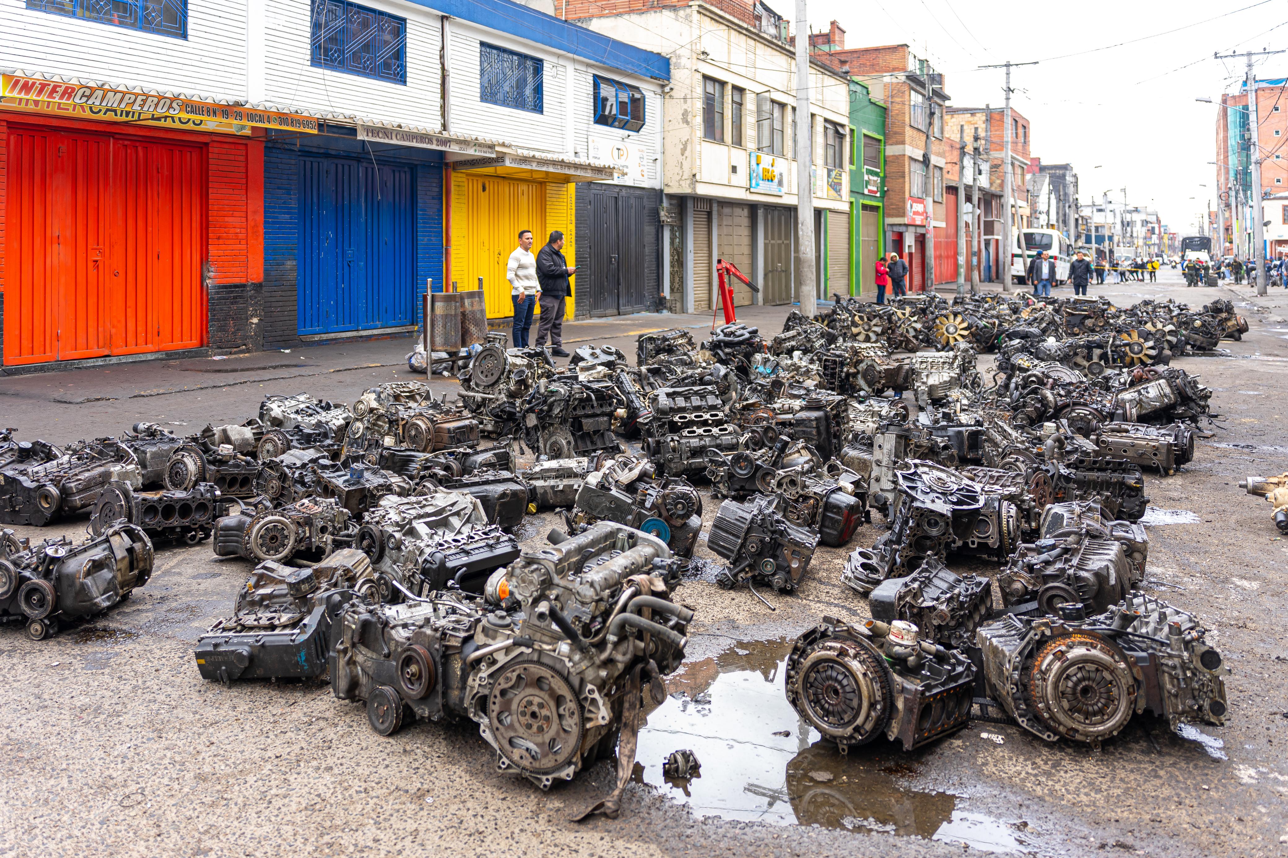 Allanan locales en La Estanzuela que distribuían autopartes robadas