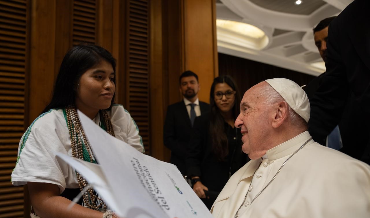 La líder arhuaca que habló con el Papa Francisco sobre justicia social
