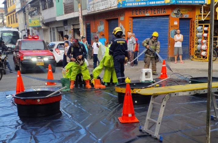 Incendio químico en el barrio Porvenir de Cali deja seis heridos