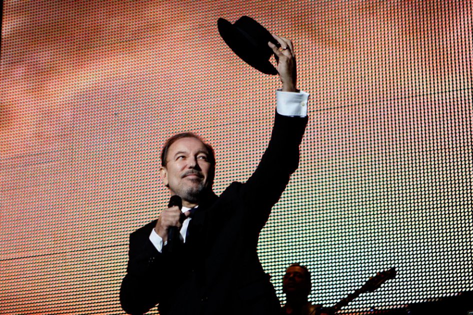 Rubén Blades critica el "robo descarado" de discográficas