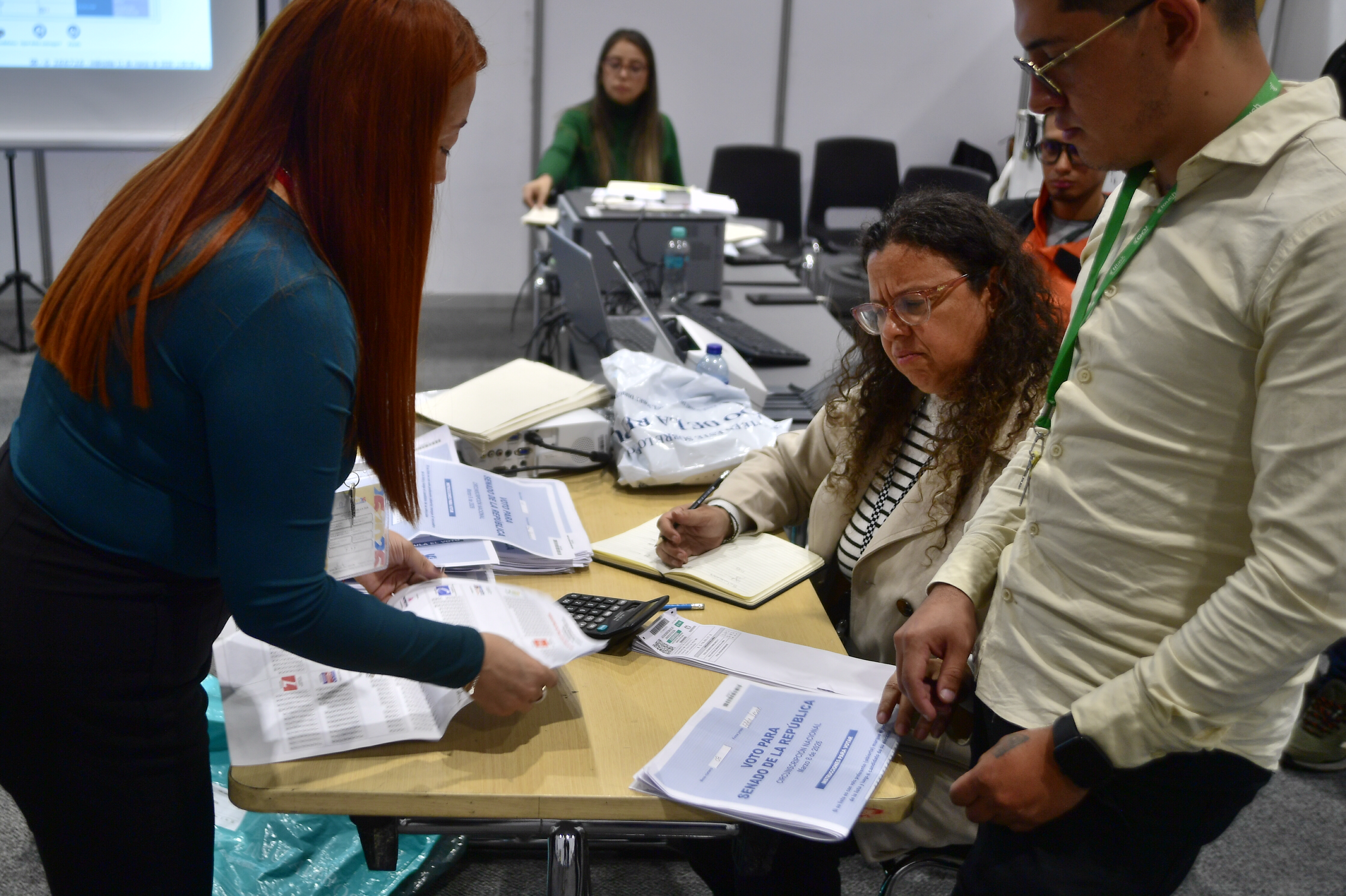 CNE amplia plazo para la postulación de testigos electorales: así podrá vigilar elecciones