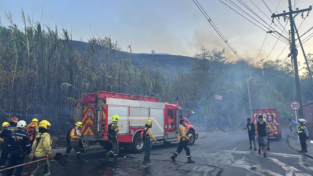 Incendio en Cristo Rey habría sido provocado: ofrecen recompensa por responsables en Cali