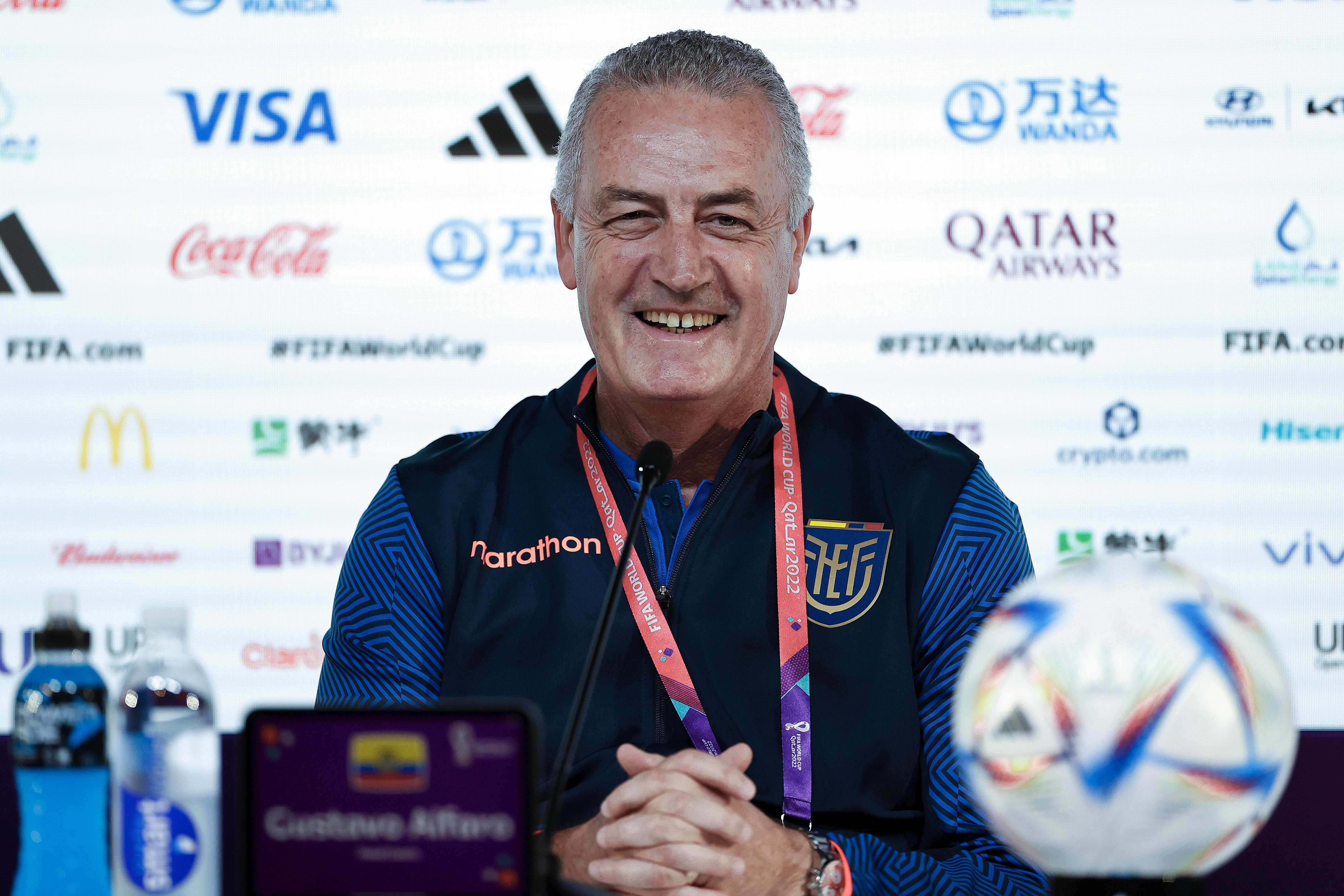 “Nos podrán ganar como equipo, pero nadie nos ganará como grupo”: Gustavo Alfaro