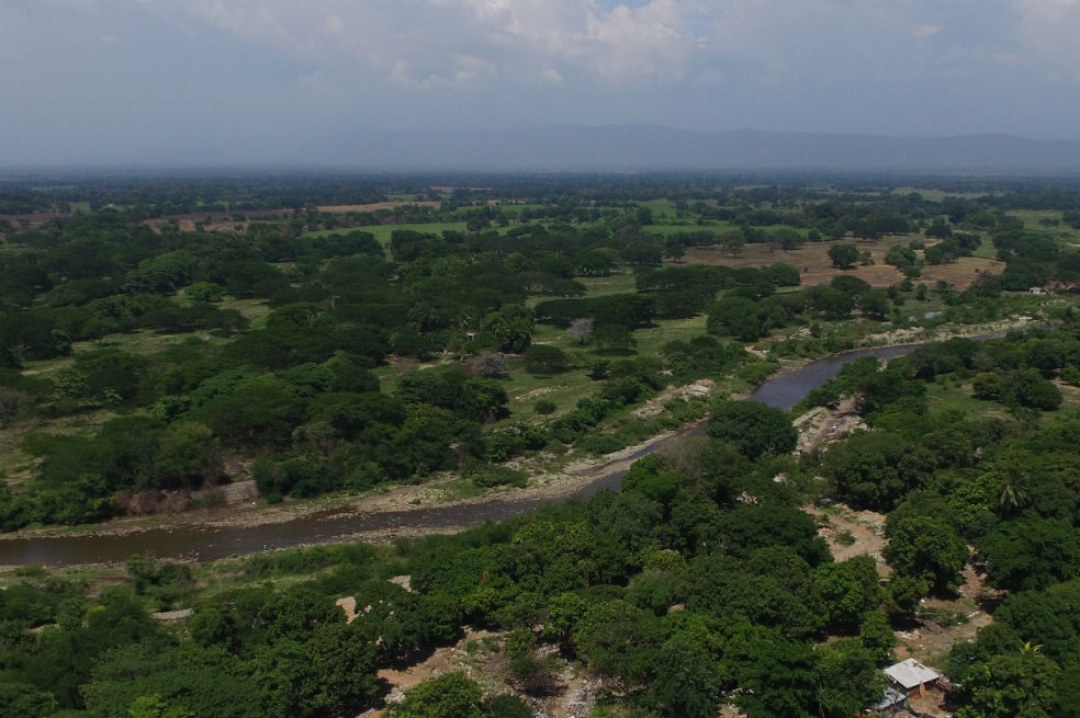 El arquitecto que quiere rescatar el río de los juglares vallenatos