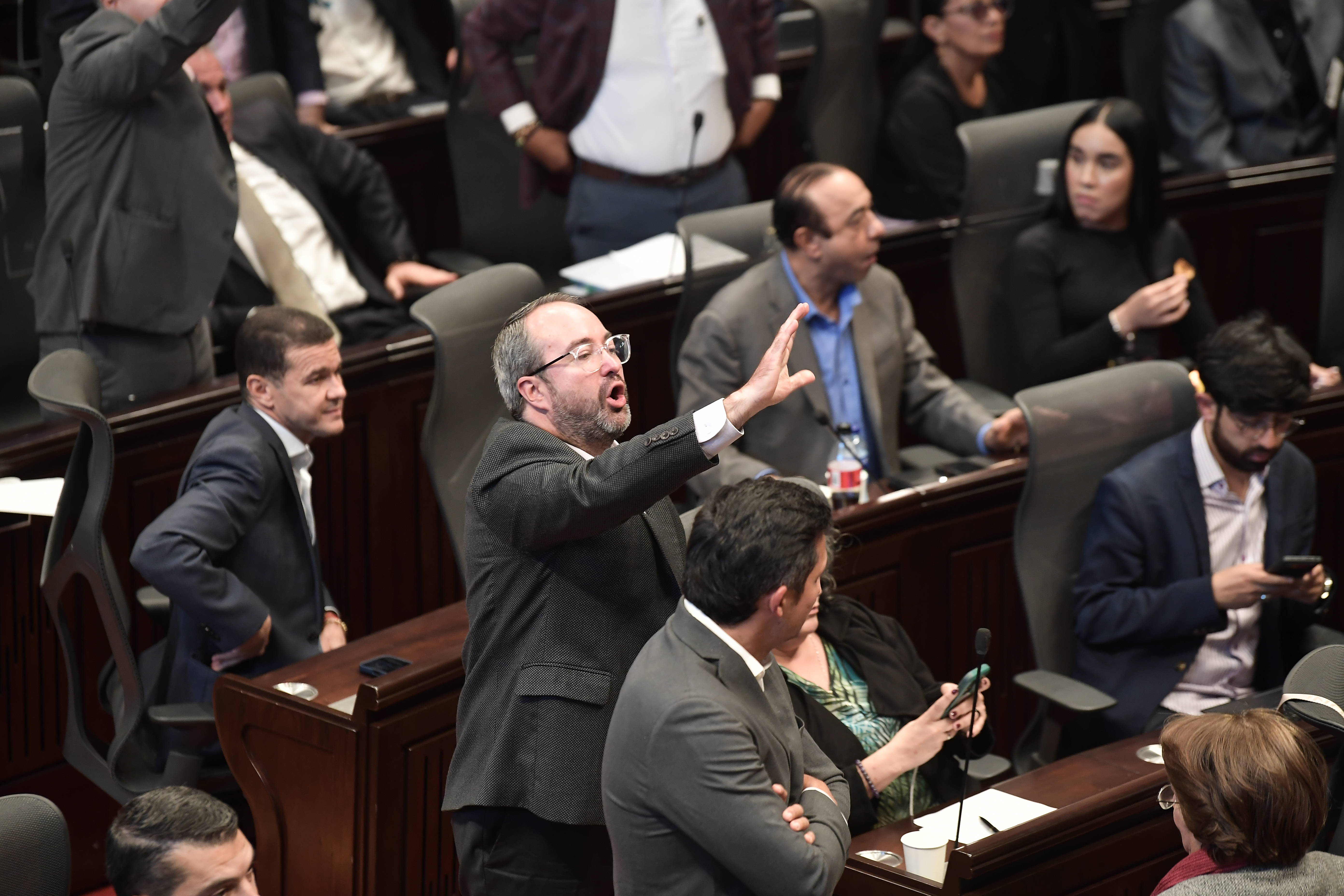 Centro Democrático pierde una curul en Senado tras condena a Ciro Ramírez