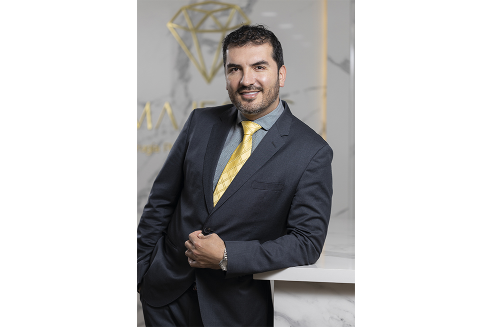 “Les ofrecemos a nuestros pacientes la confianza de sentirse escuchados”, doctor Luis Fernando Reyes.