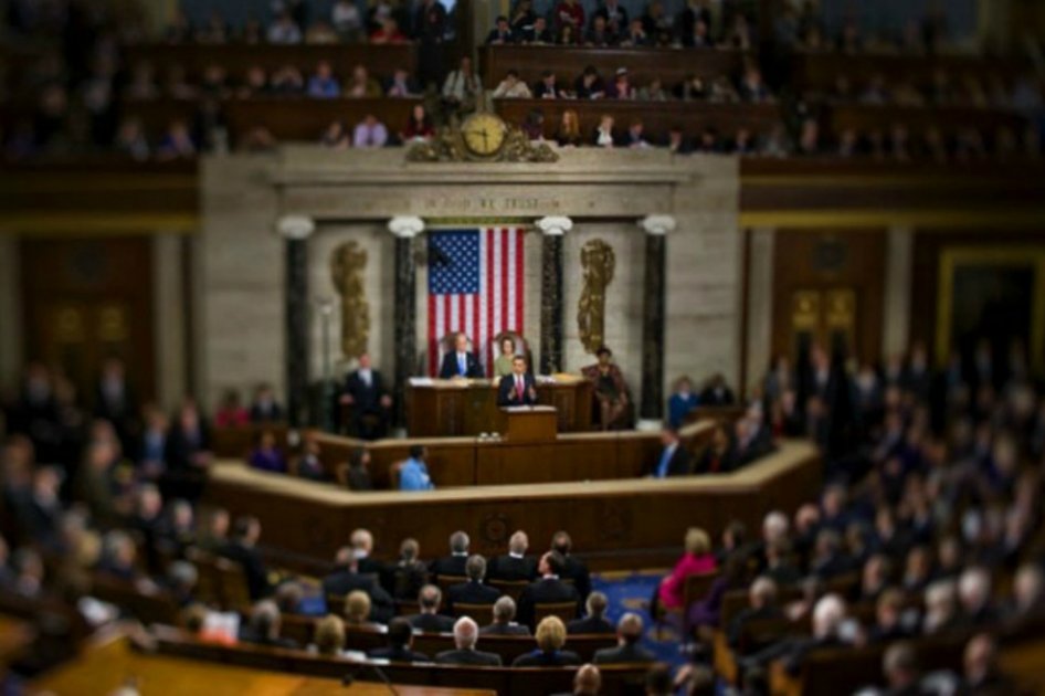 Senado de EE.UU. aprueba histórica reforma migratoria