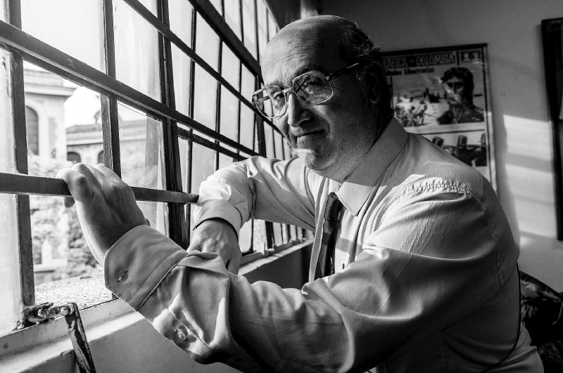 Javier Cámara, ganador en los Premios Platino por “El olvido que seremos”