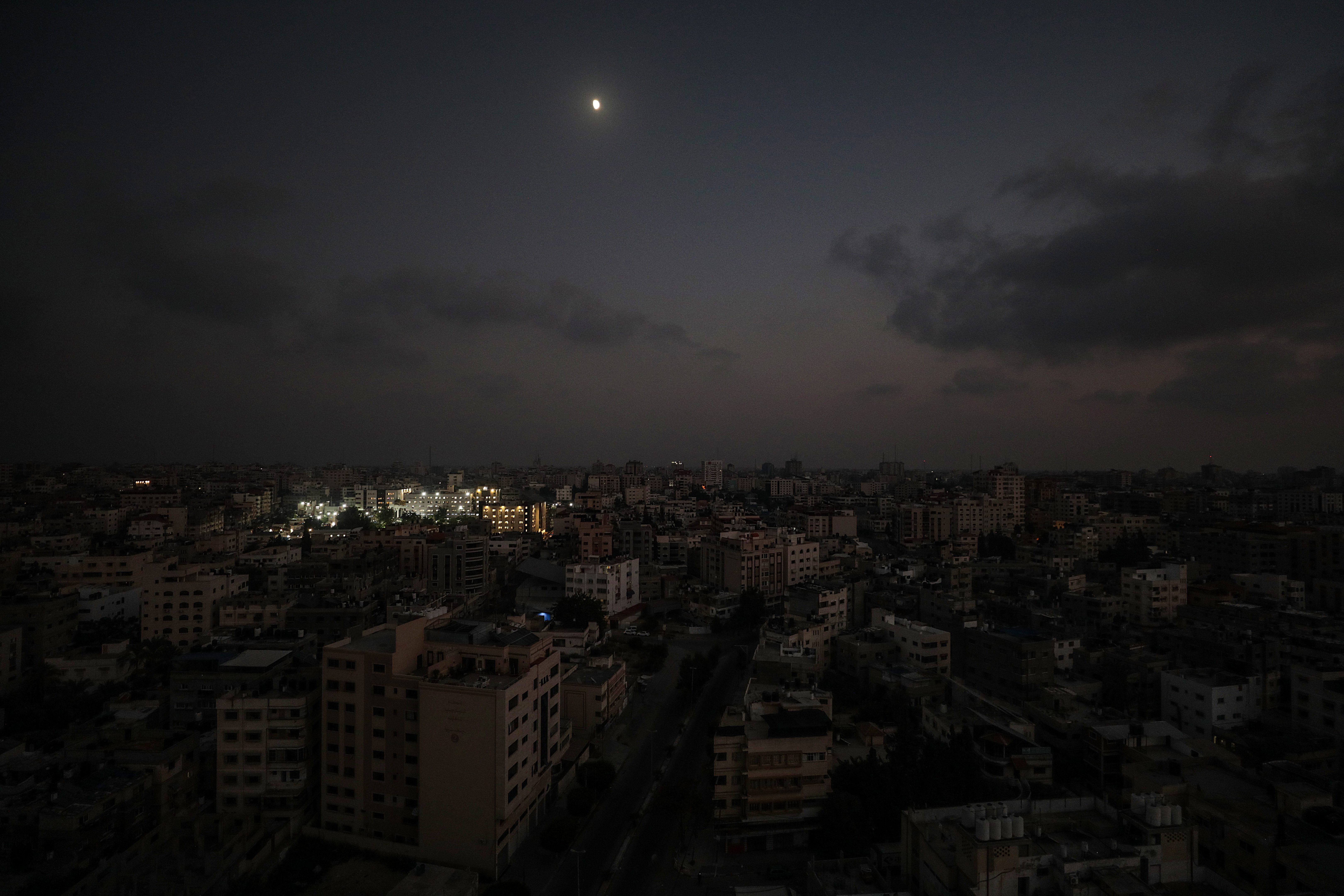 Israel dice que Hamás usa los túneles debajo de hospitales en Gaza para la guerra