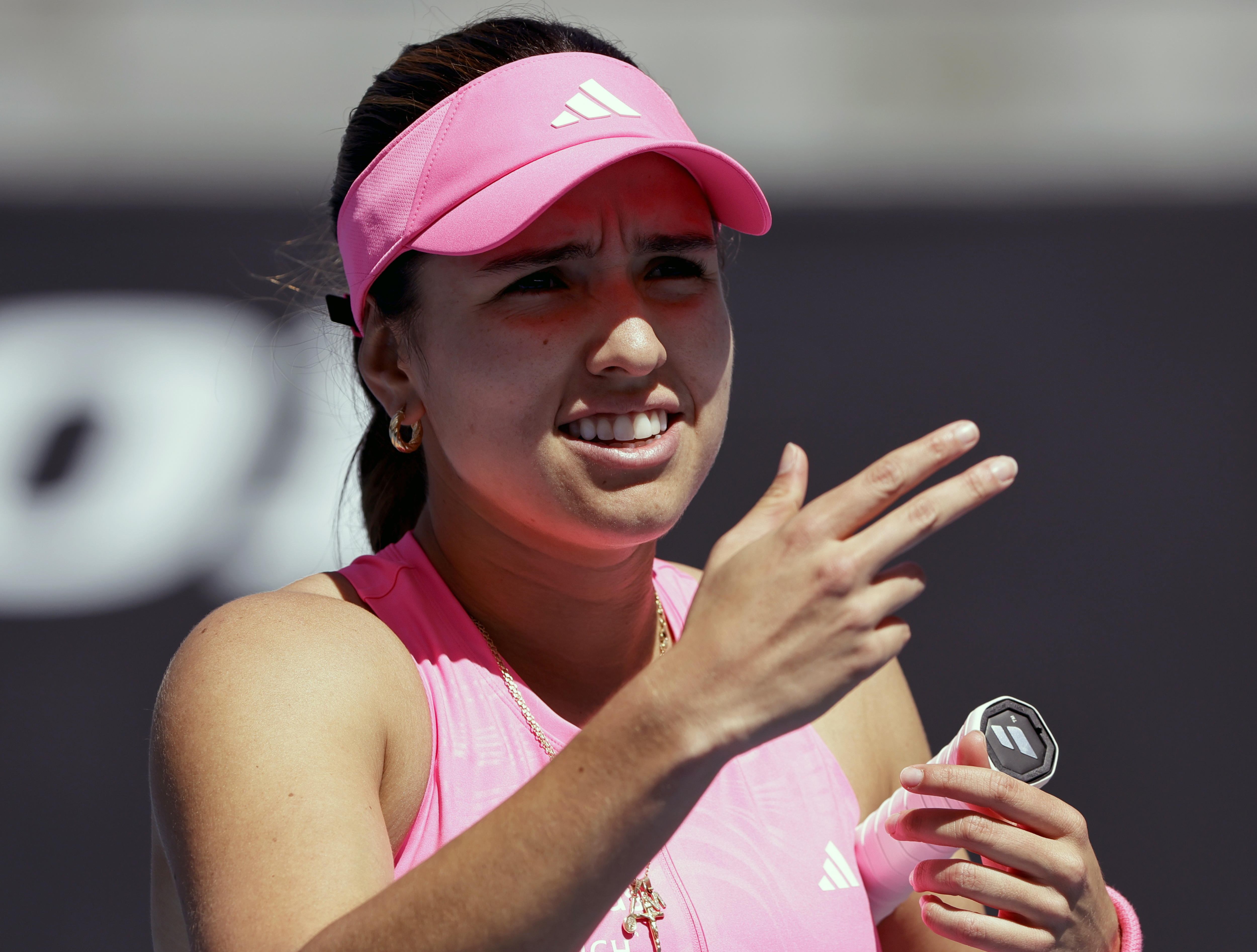 María Camila Osorio se retiró del Abierto de Mérida tras una lesión