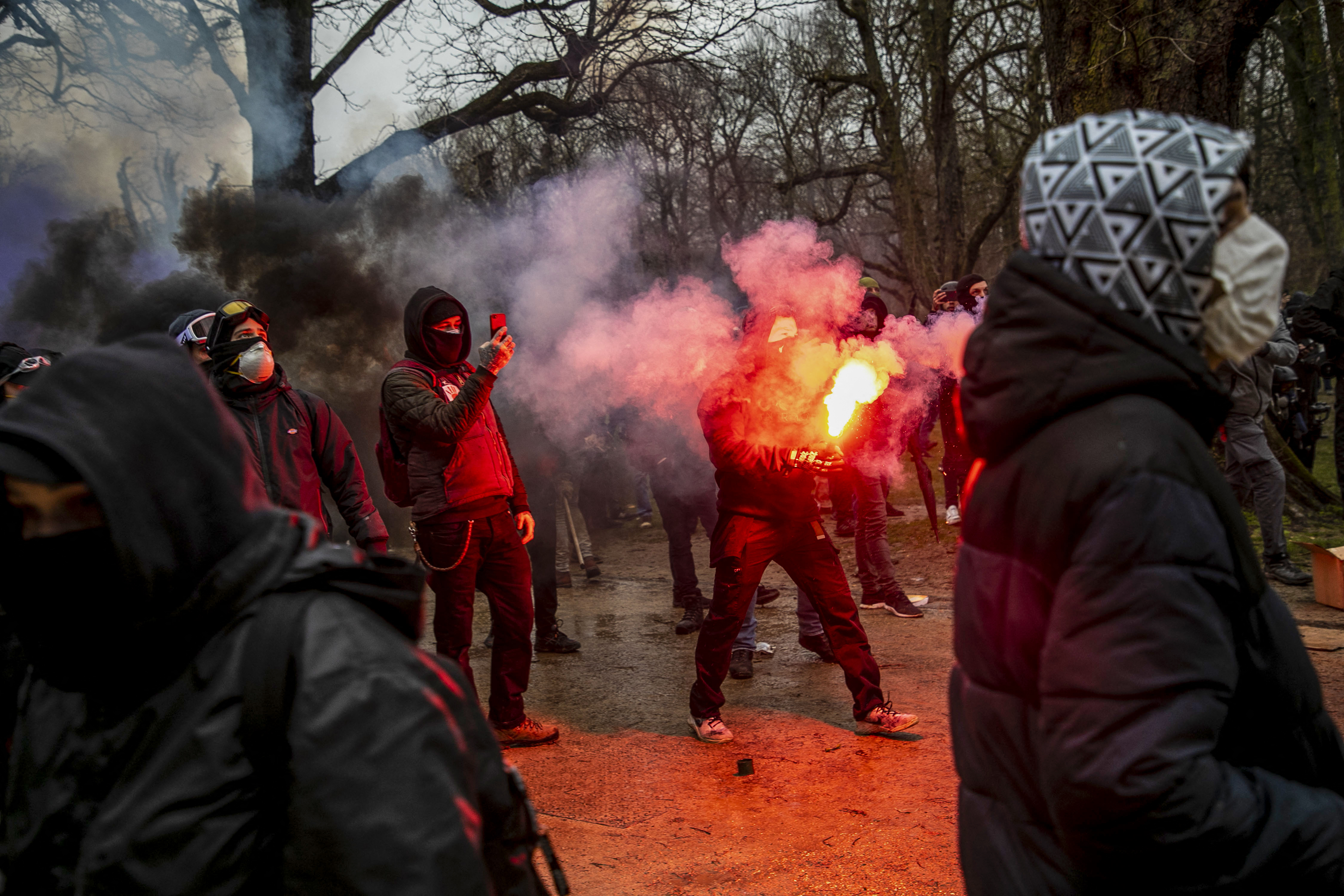 Disturbios en Bélgica por restricciones para controlar la pandemia