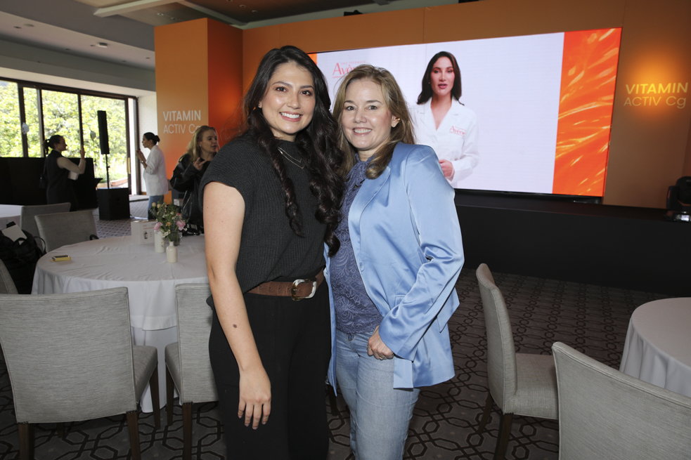 Laura Rodríguez Angela Posada