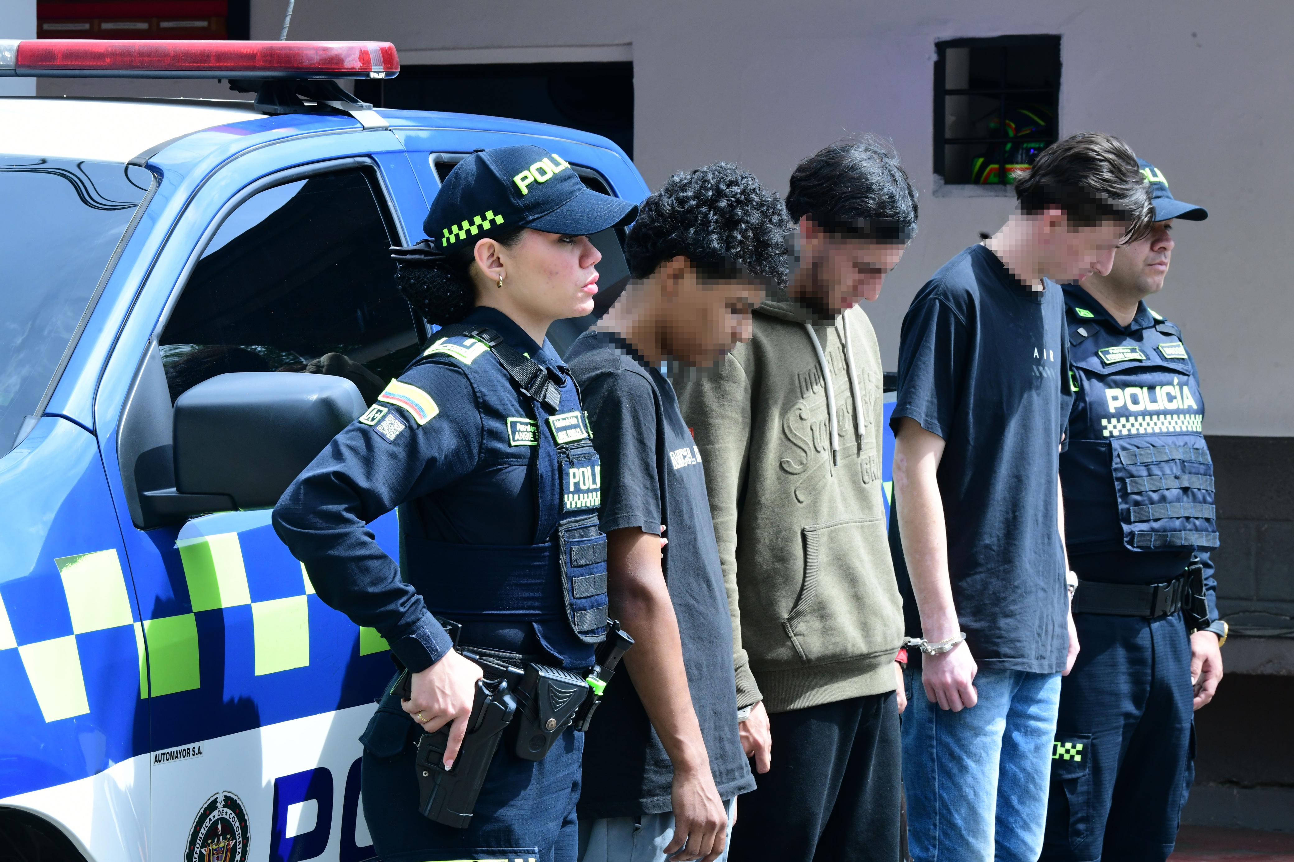 Persecución por techos de Medellín: se liberaron dos secuestrados y hubo tres capturas