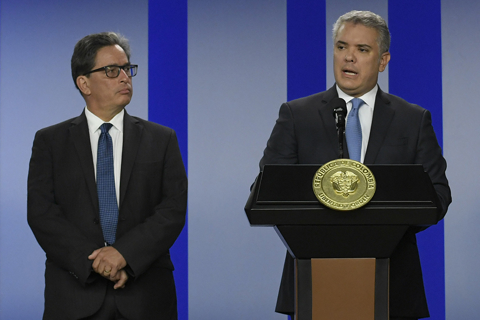 ¿Centralizar o no recursos para coronavirus?, desacuerdo entre alcaldes y administración nacional