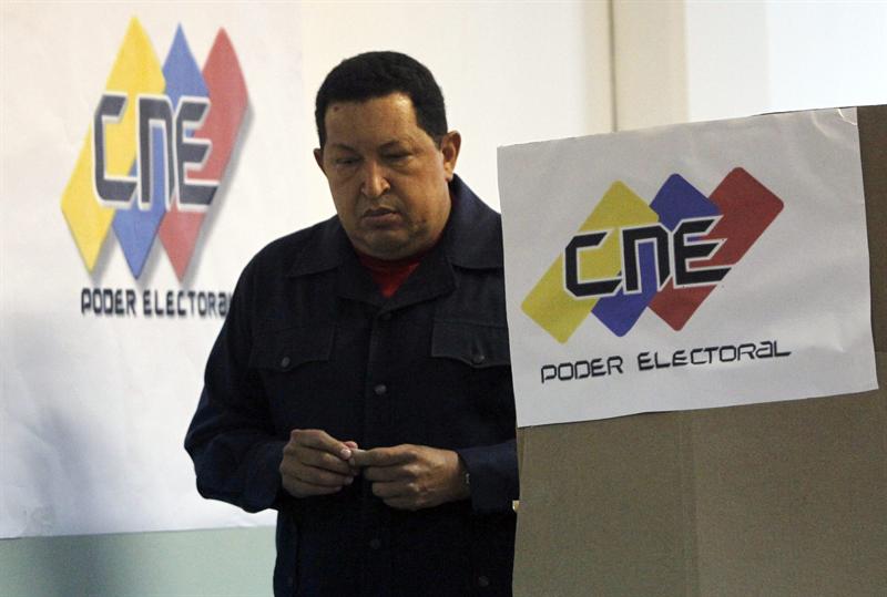 Chávez no está en coma y asimila «de buena manera» el tratamiento