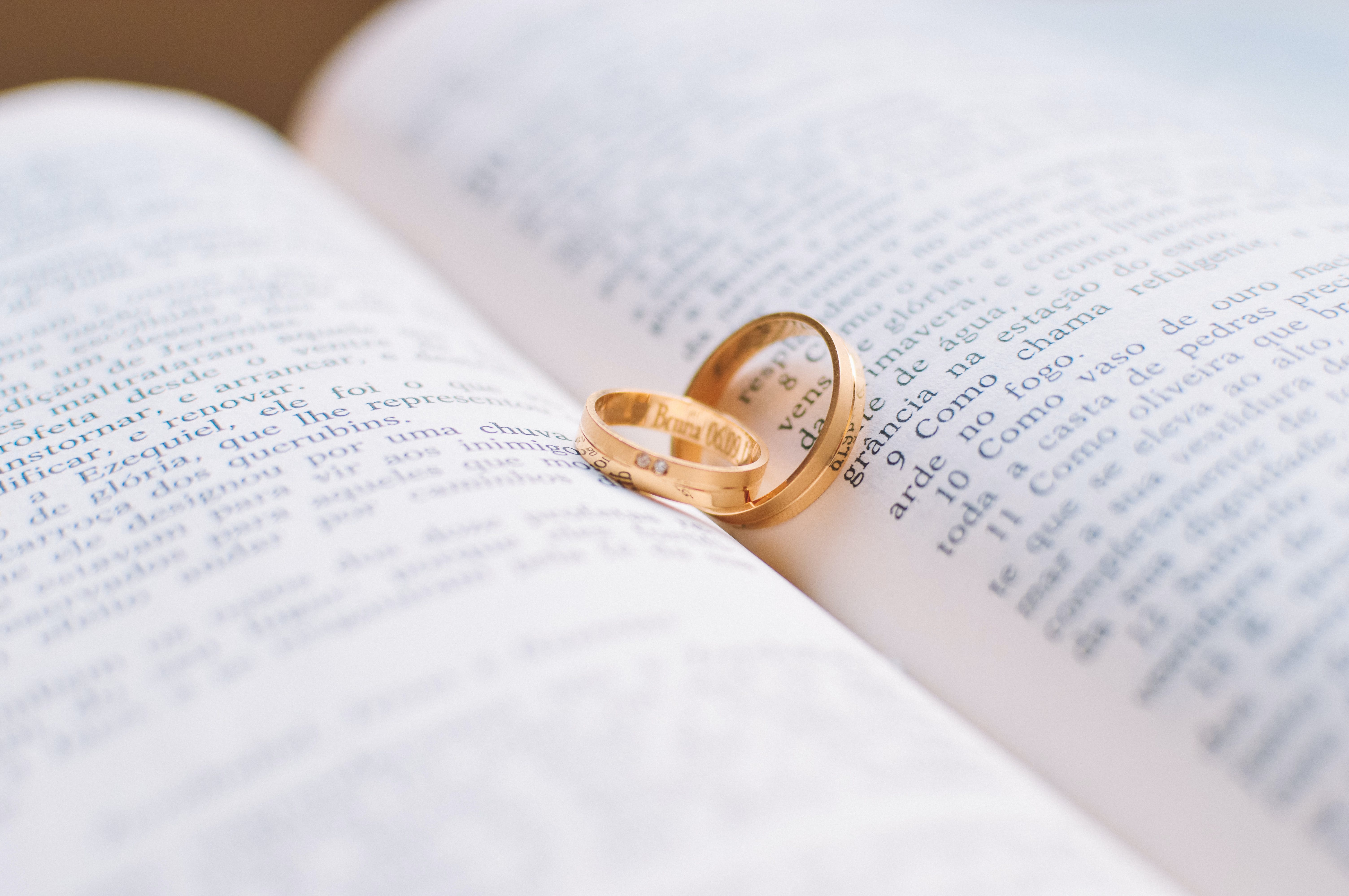 Matrimonio ante un falso cura no es nulo, es inexistente