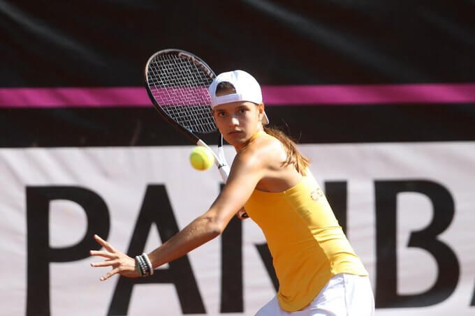 Emiliana Arango, la mejor jugadora colombiana en la Fed Cup 2020. / FCT